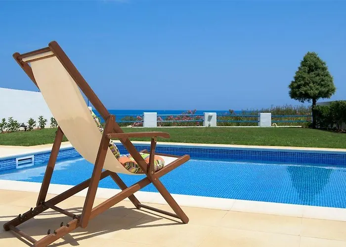 Deep Blue Villa *