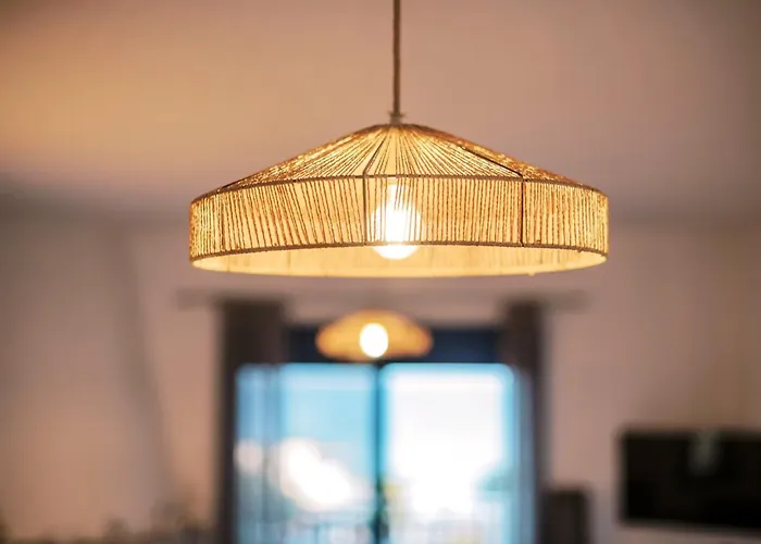 Deep Blue * Lachania