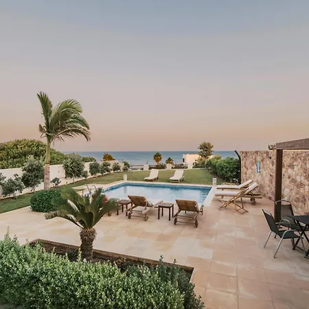 فيلة Deep Blue Villa *