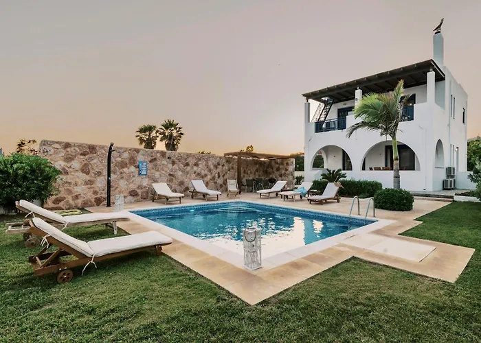 Deep Blue Villa لاخنيا